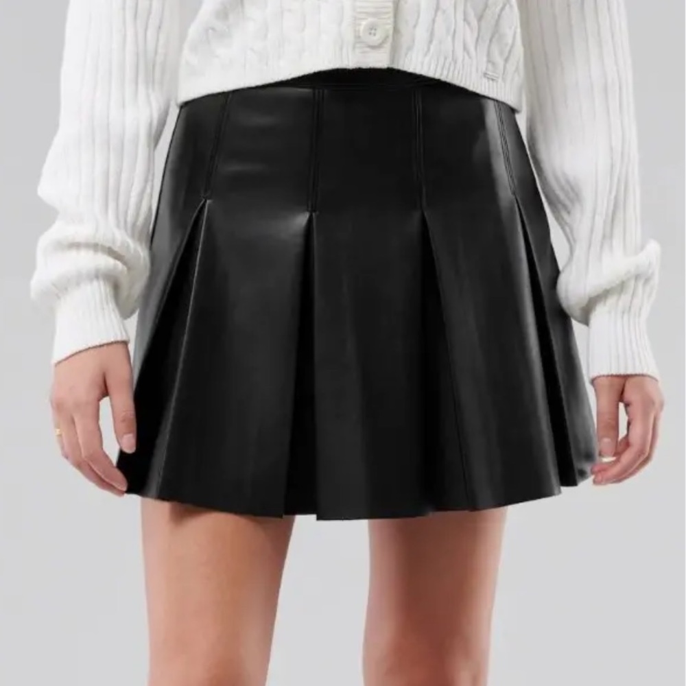 Hollister Pleated Faux Leather Miniskirt